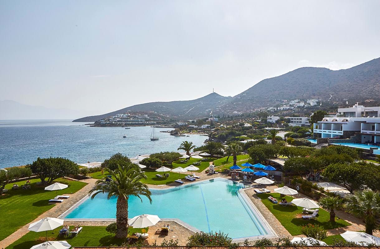 Greece Travel Secrets suggests where to stay in Eastern Crete with our favourite hotels in Zakros, Elounds, Sitia, Agios Nikolaos, Istron Bay, Myrtos, Neapolis.