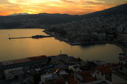 The city of Kavala in eastern Macedonia is the area's major seaport and the base for ferries to the islands of the North East Aegean, including Thasos.